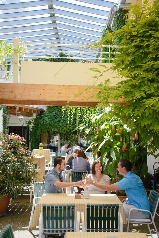 גריסקירכן Gasthof Hotel Zweimueller מראה חיצוני תמונה